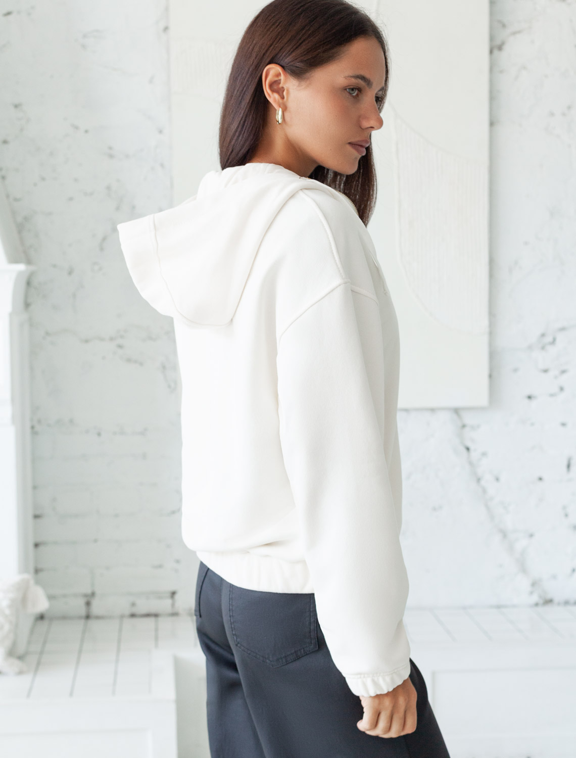 картинка Джемпер женский молочный от магазина Одежда+