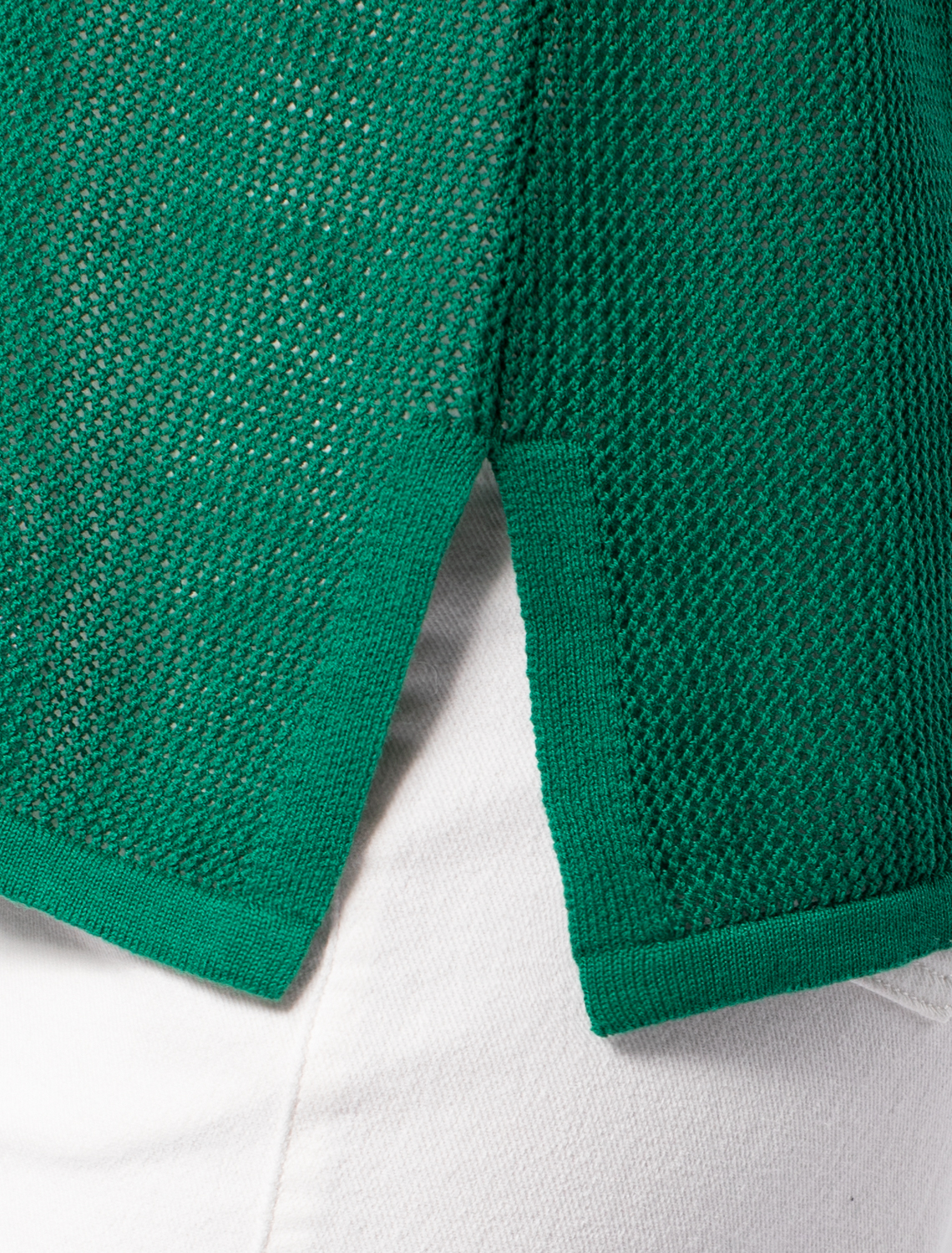 картинка Топ женский зеленый от магазина Одежда+