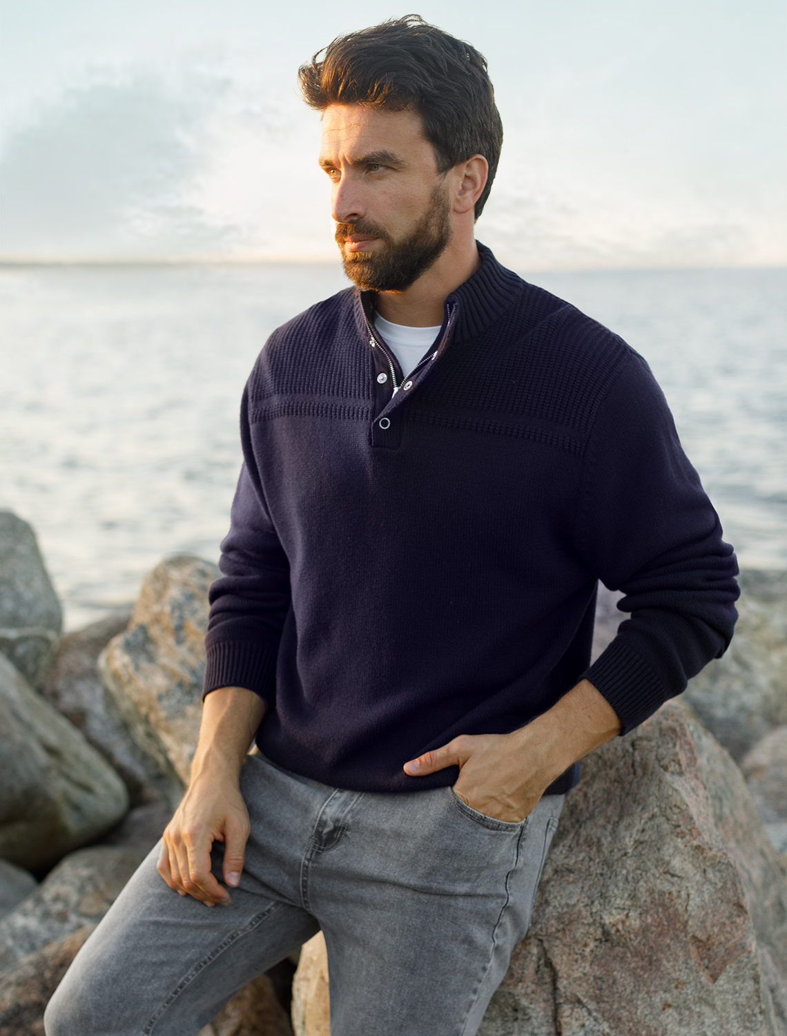 картинка Джемпер мужской темно-синий магазин Одежда+ являющийся официальным дистрибьютором в России 