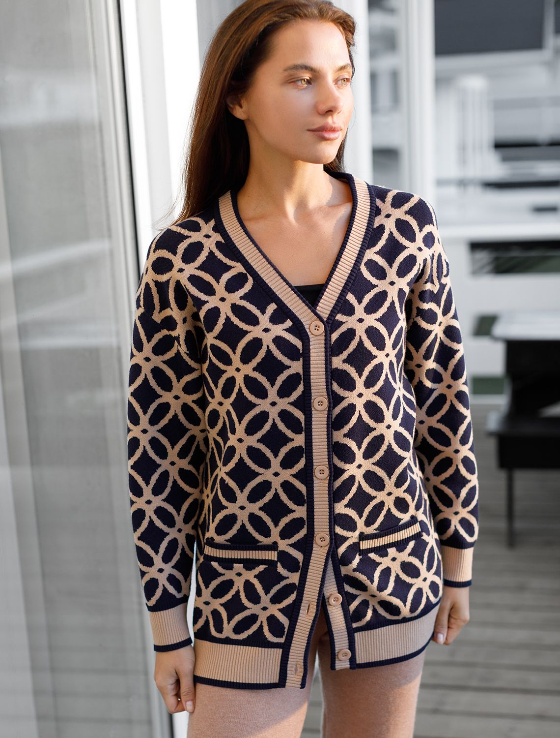 картинка Жакет женский синий-бежевый магазин Одежда+ являющийся официальным дистрибьютором в России 