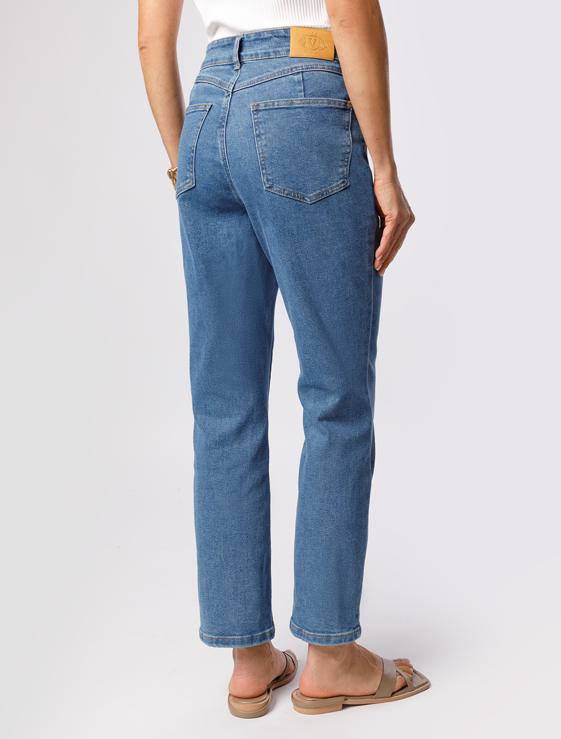 картинка Джинсы женские синий от магазина Одежда+