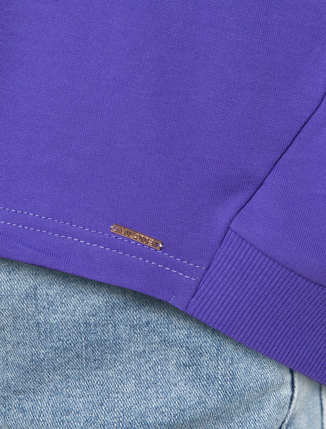 картинка Джемпер для девочки лаванда от магазина Одежда+