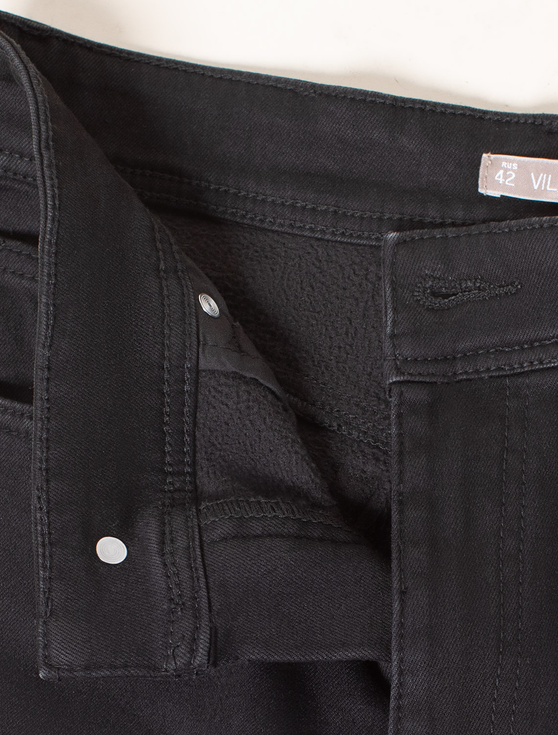 картинка Джинсы женские черный магазин Одежда+ являющийся официальным дистрибьютором в России 