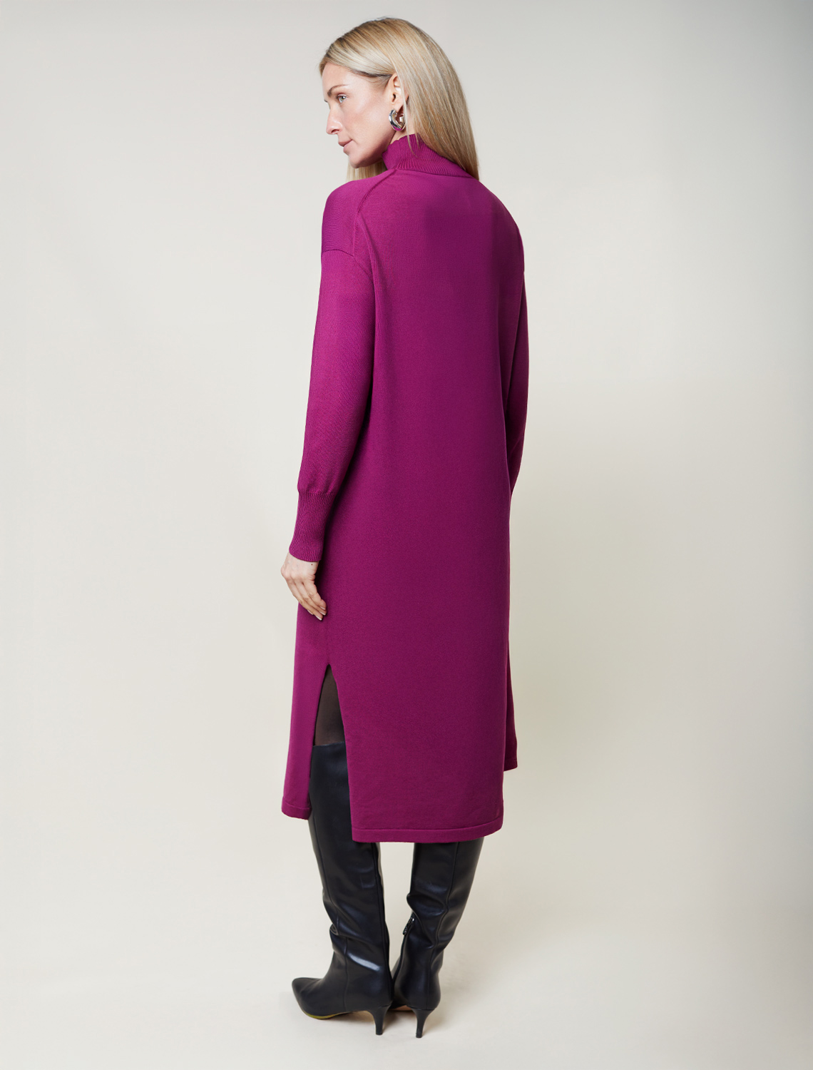 картинка Платье вязаное женское пурпурный от магазина Одежда+