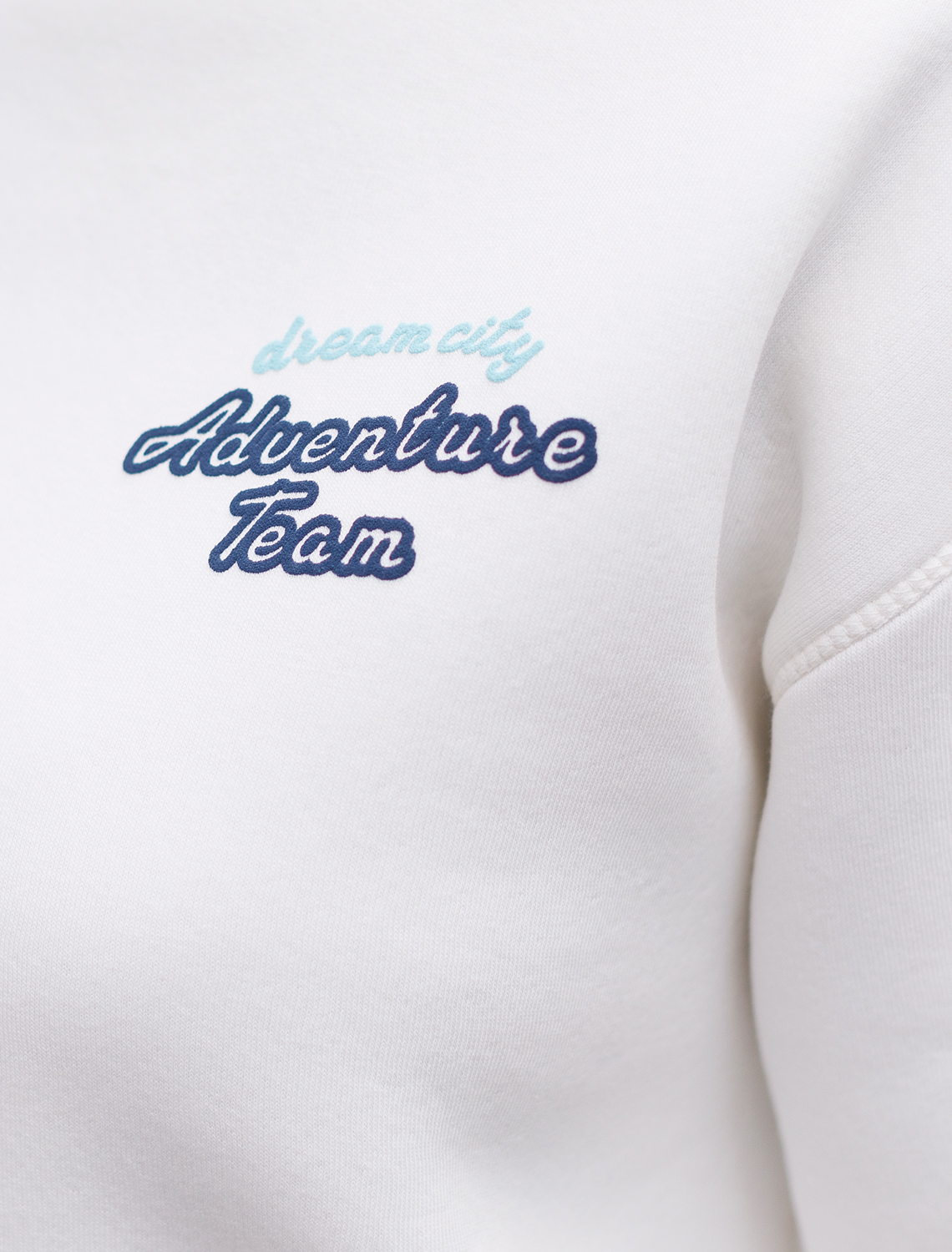 картинка Джемпер женский белый_dream city от магазина Одежда+