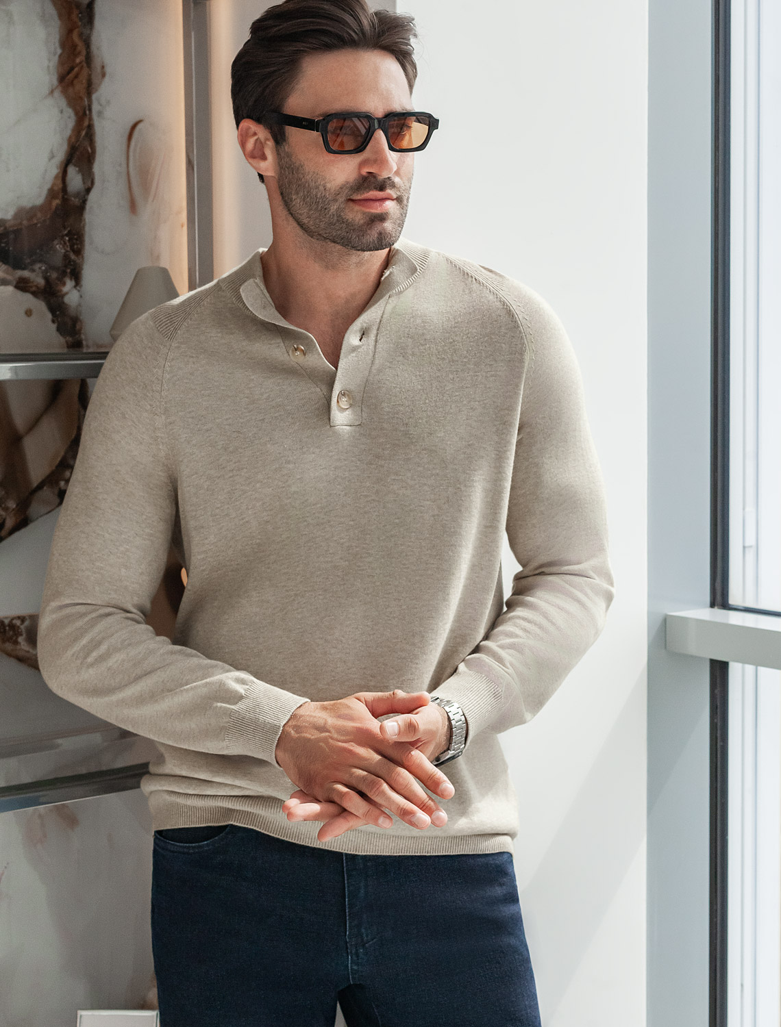 картинка Джемпер мужской св.бежевый меланж магазин Одежда+ являющийся официальным дистрибьютором в России 