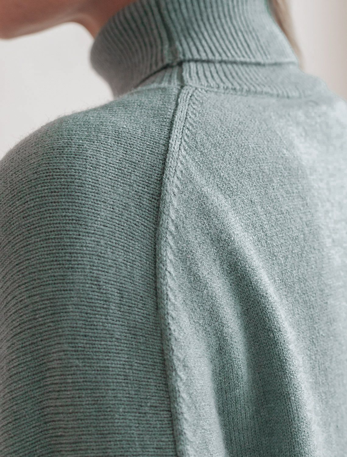 картинка Свитер женский светло-оливковый меланж магазин Одежда+ являющийся официальным дистрибьютором в России 