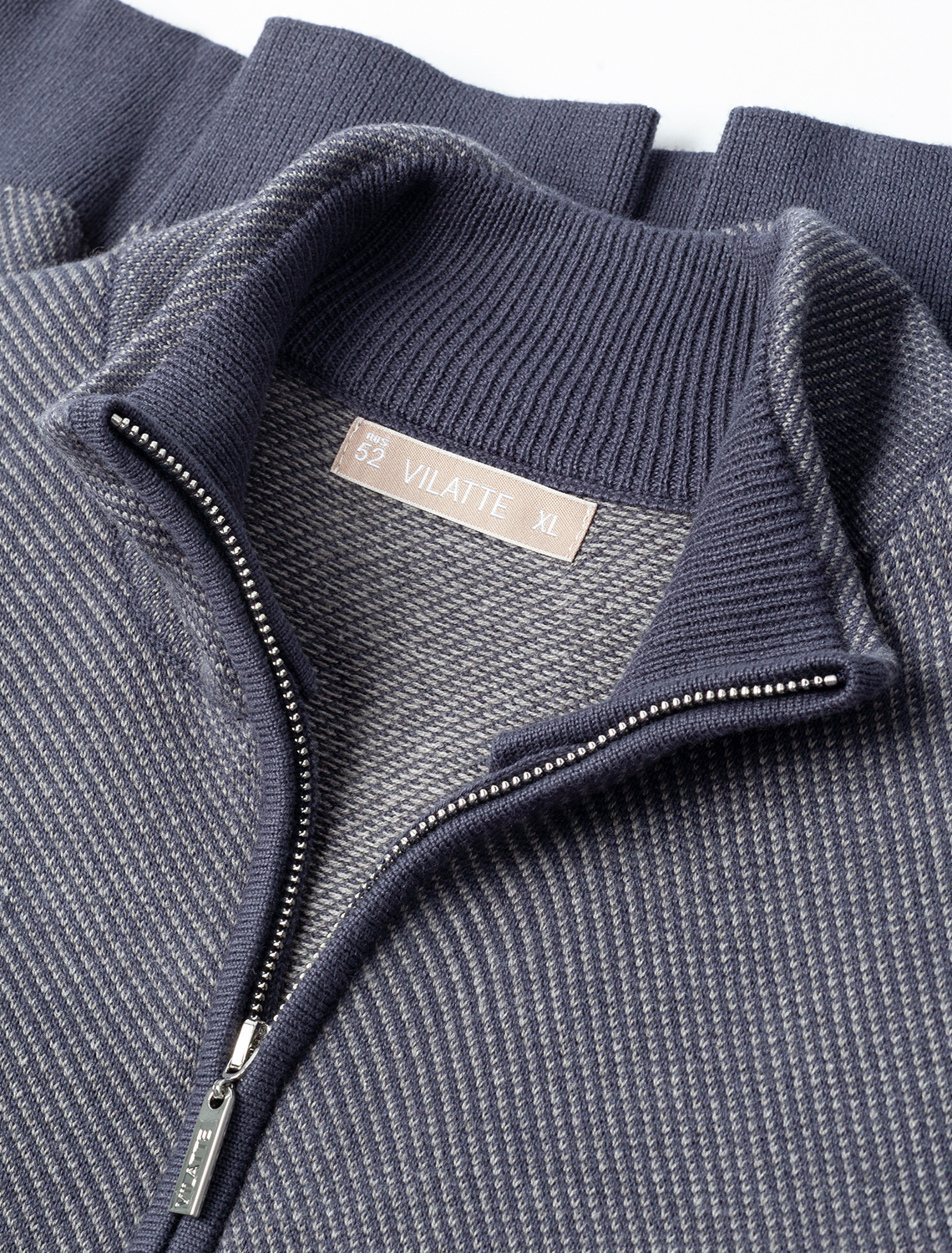 картинка Джемпер мужской серый меланж от магазина Одежда+