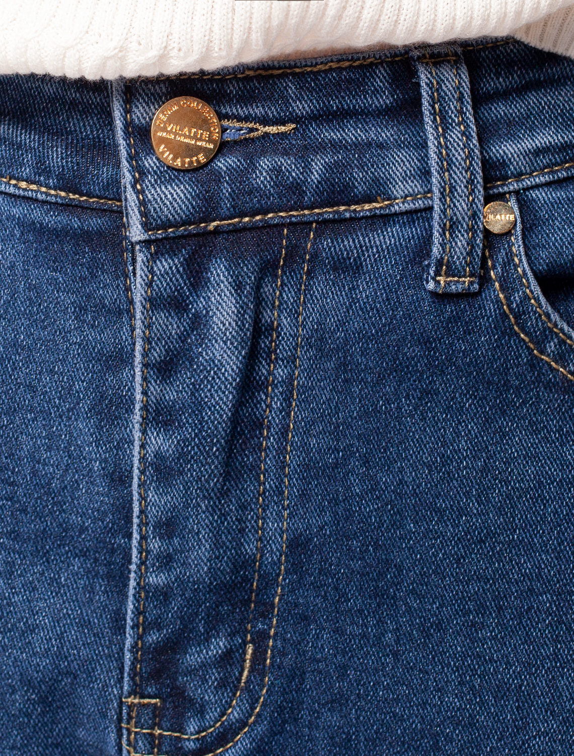 картинка Джинсы женские нейви от магазина Одежда+