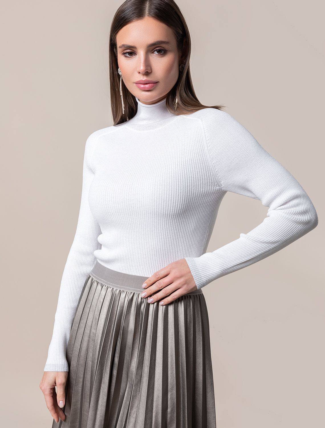 картинка Свитер женский белый от магазина Одежда+