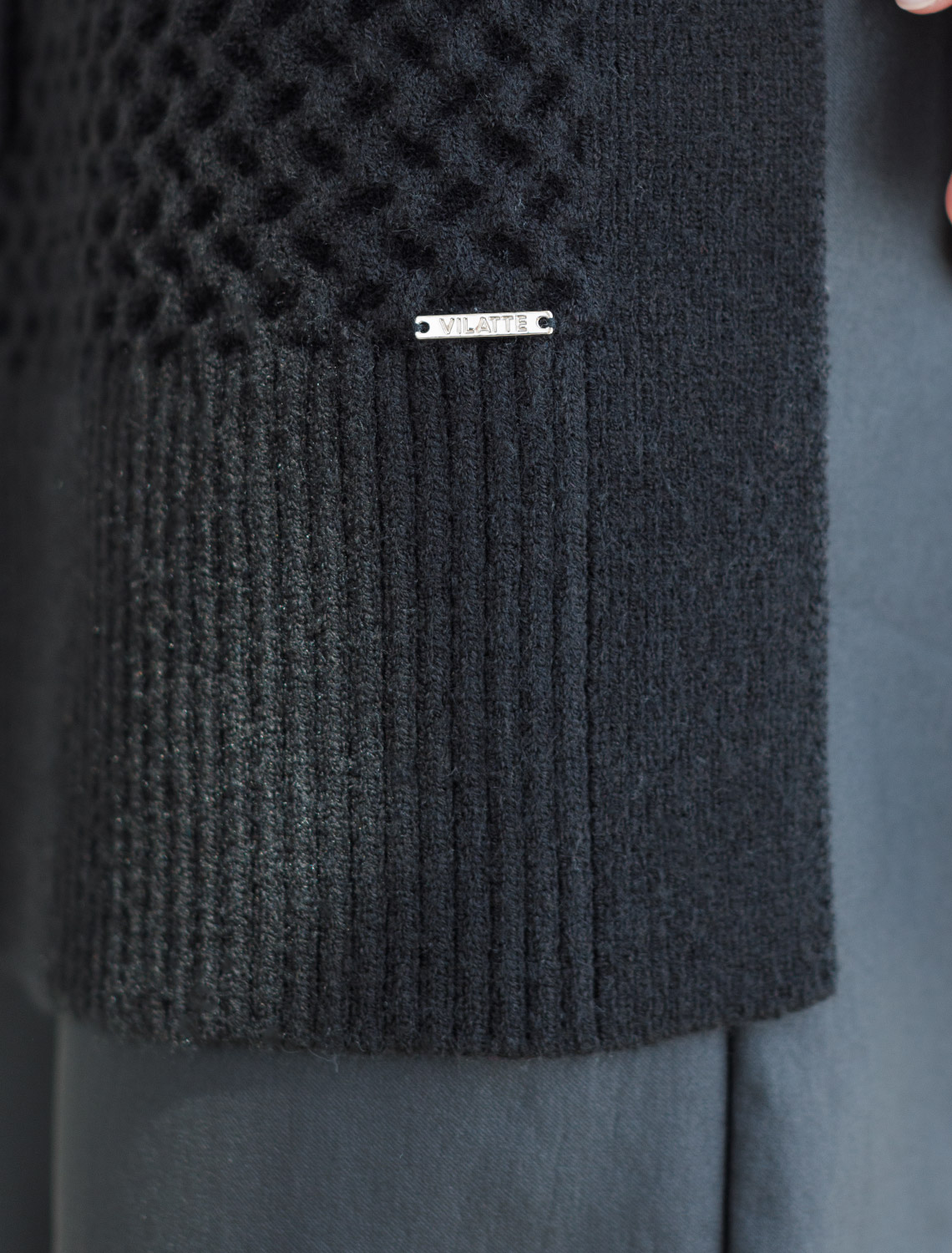 картинка Жилет женский черный от магазина Одежда+