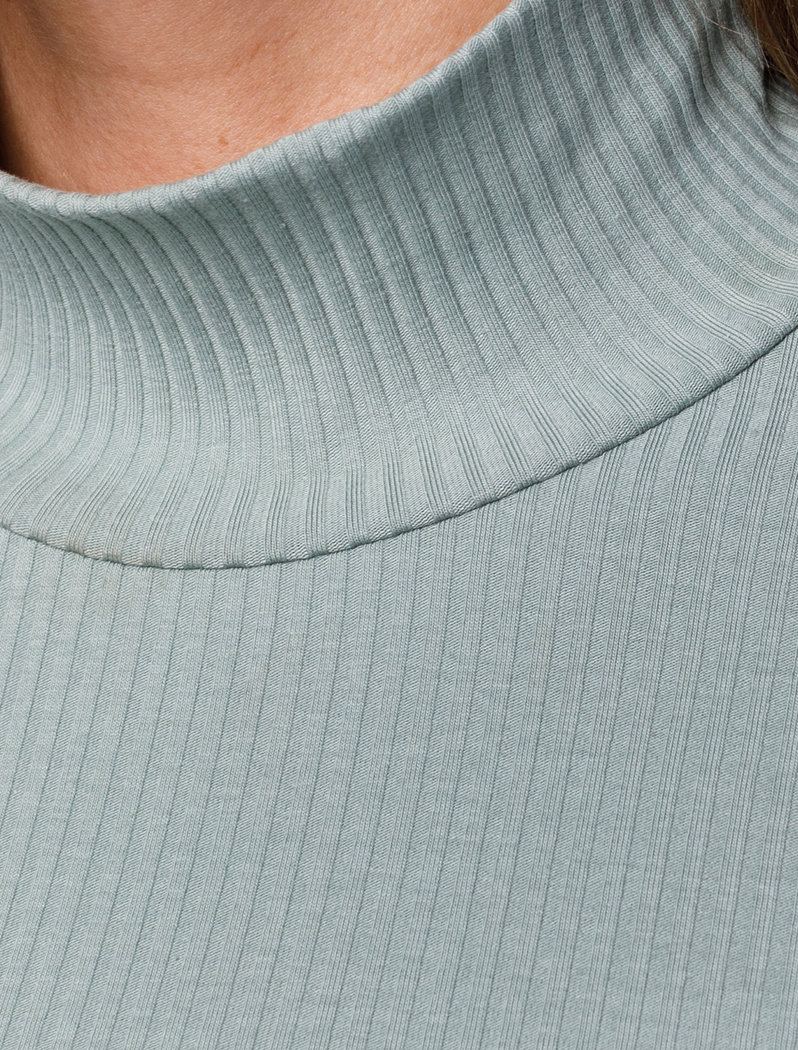 картинка Джемпер женский св.оливковый от магазина Одежда+