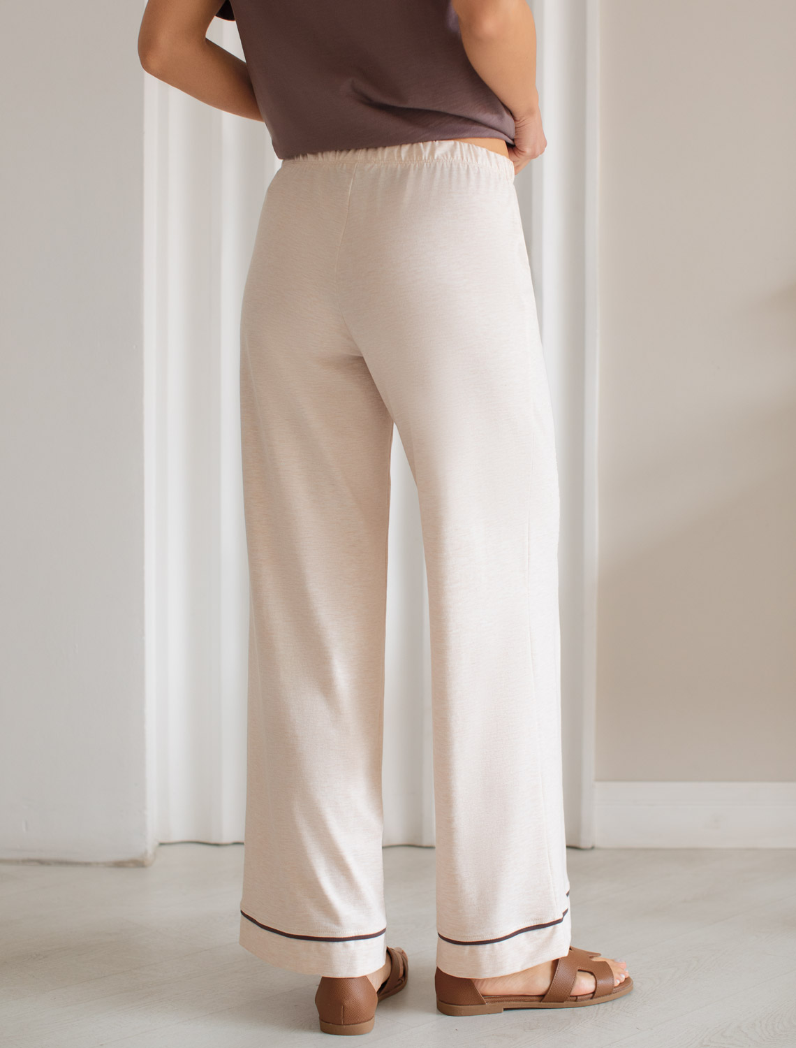 картинка Брюки женские бежевый меланж от магазина Одежда+