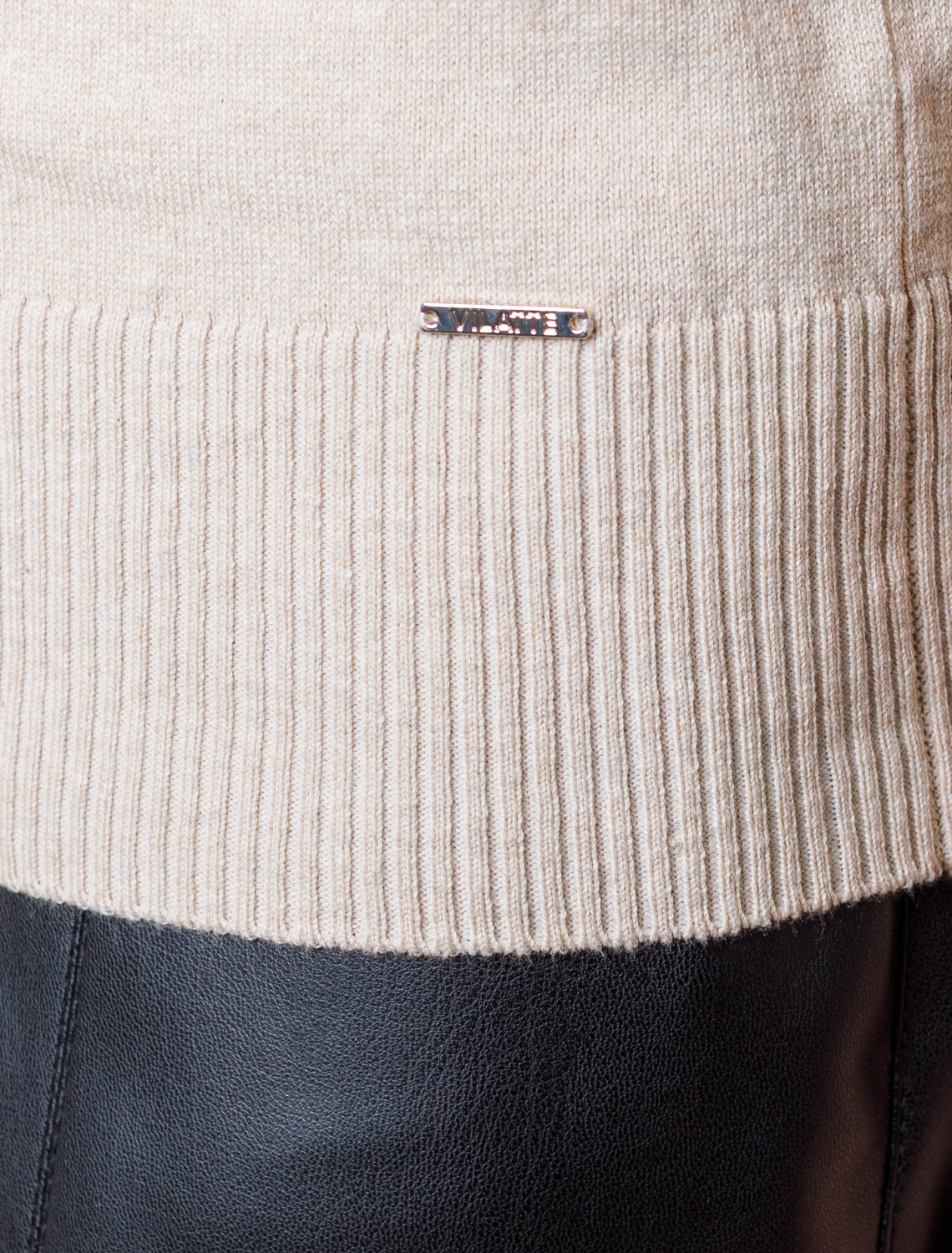 картинка Свитер женский бежевый меланж от магазина Одежда+