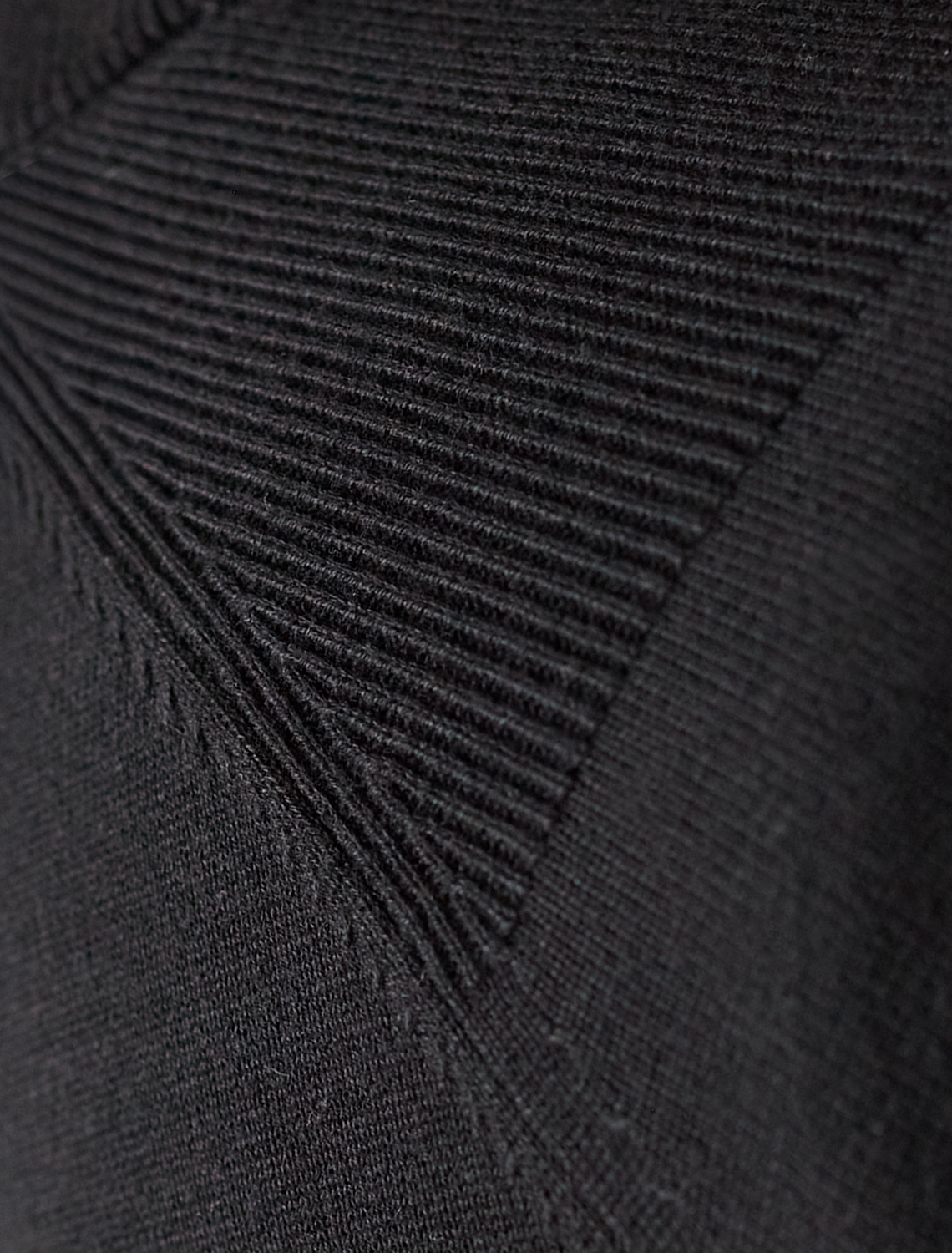 картинка Джемпер мужской черный от магазина Одежда+