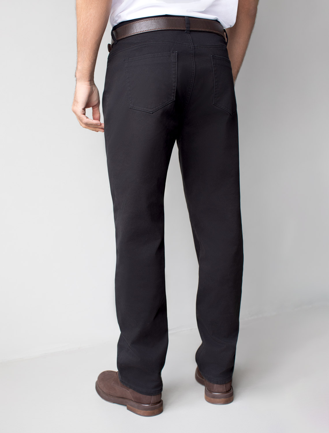 картинка Джинсы мужские черный от магазина Одежда+