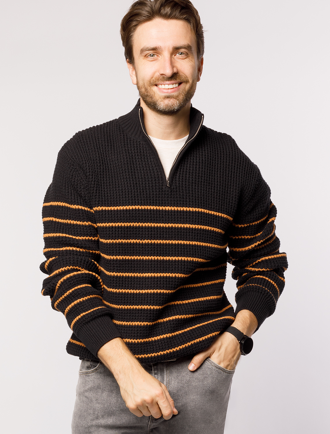 картинка Джемпер мужской черный от магазина Одежда+