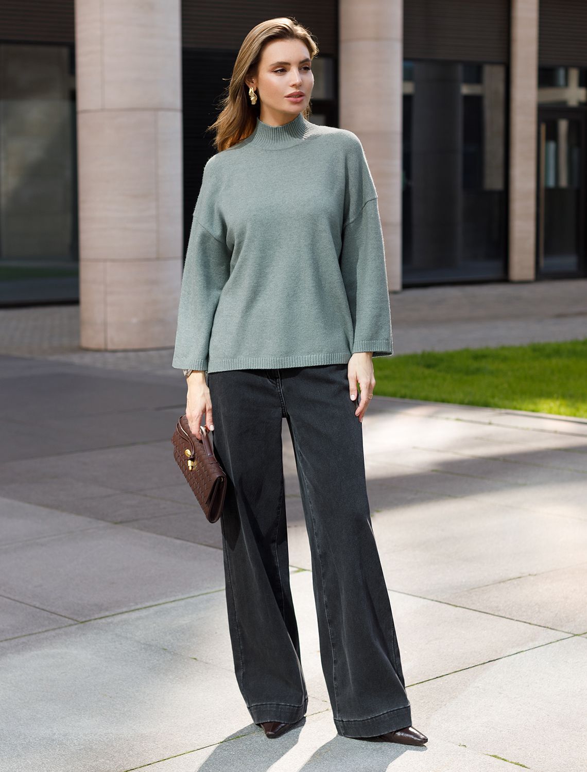 картинка Свитер женский светло-оливковый меланж от магазина Одежда+