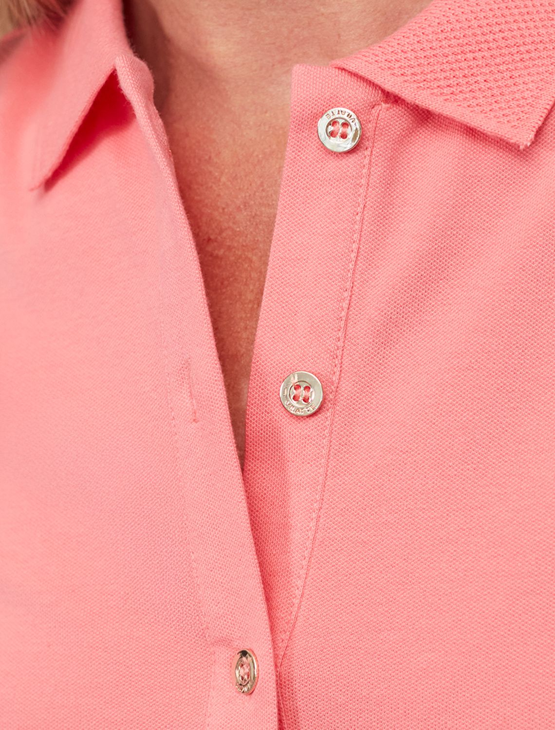 картинка Футболка женская коралл магазин Одежда+ являющийся официальным дистрибьютором в России 