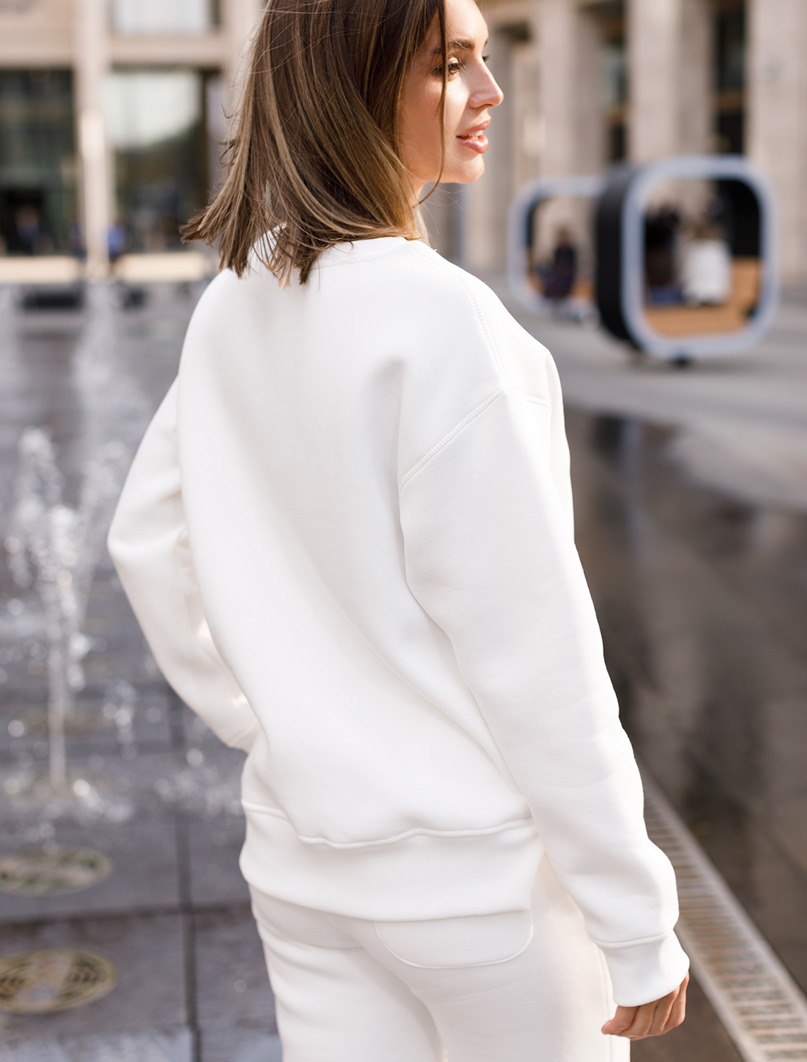 картинка Джемпер женский белый_dream city от магазина Одежда+