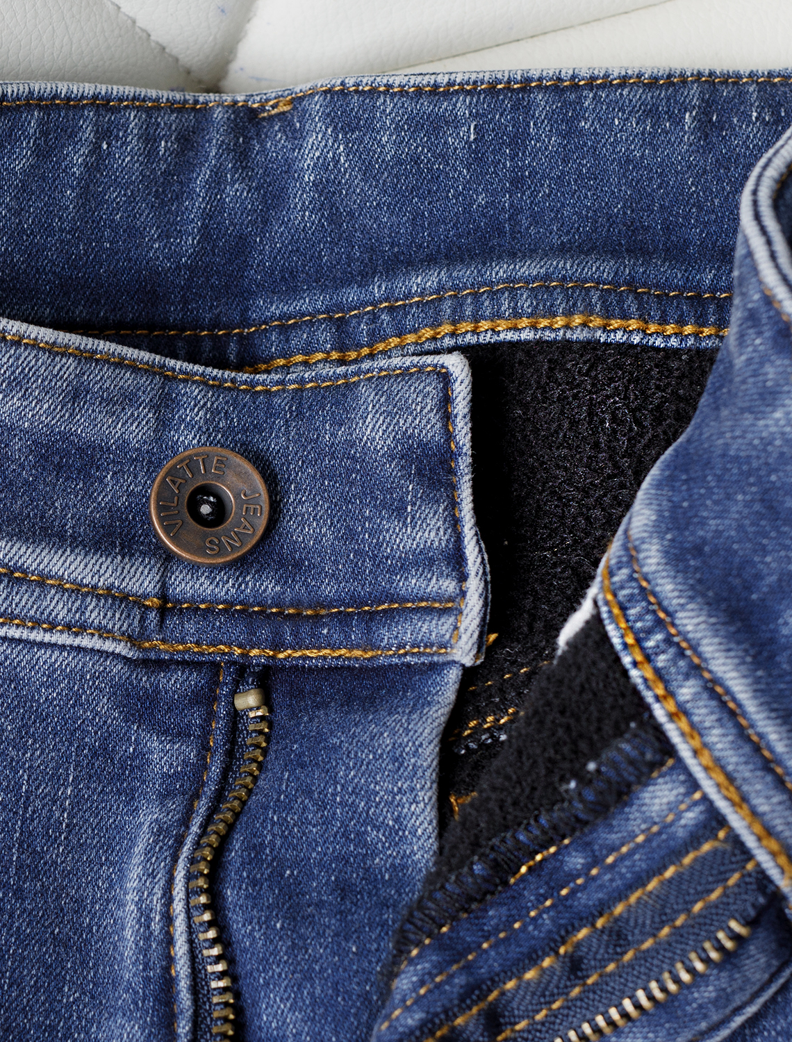 картинка Джинсы женские серо-голубой от магазина Одежда+