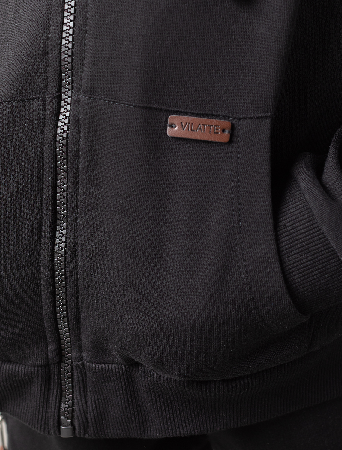 картинка Джемпер для мальчика черный от магазина Одежда+