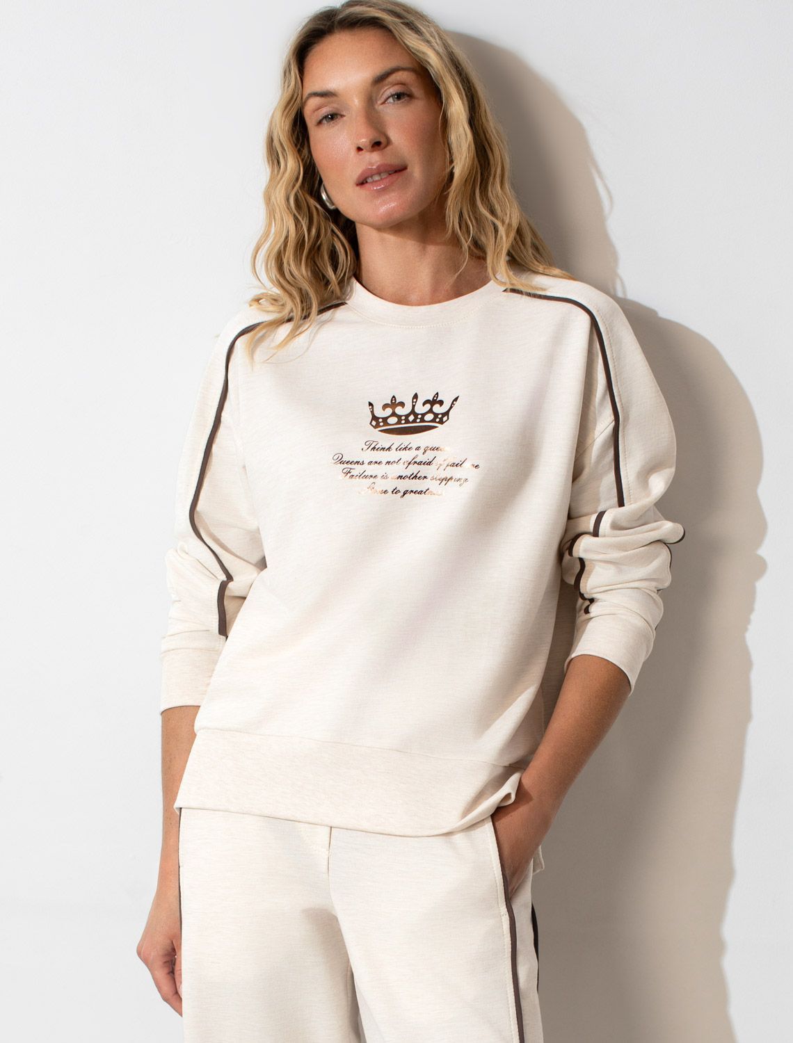 картинка Джемпер женский овсяный меланж_queen магазин Одежда+ являющийся официальным дистрибьютором в России 