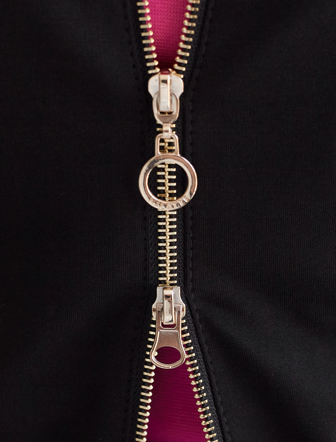 картинка Джемпер женский черный от магазина Одежда+