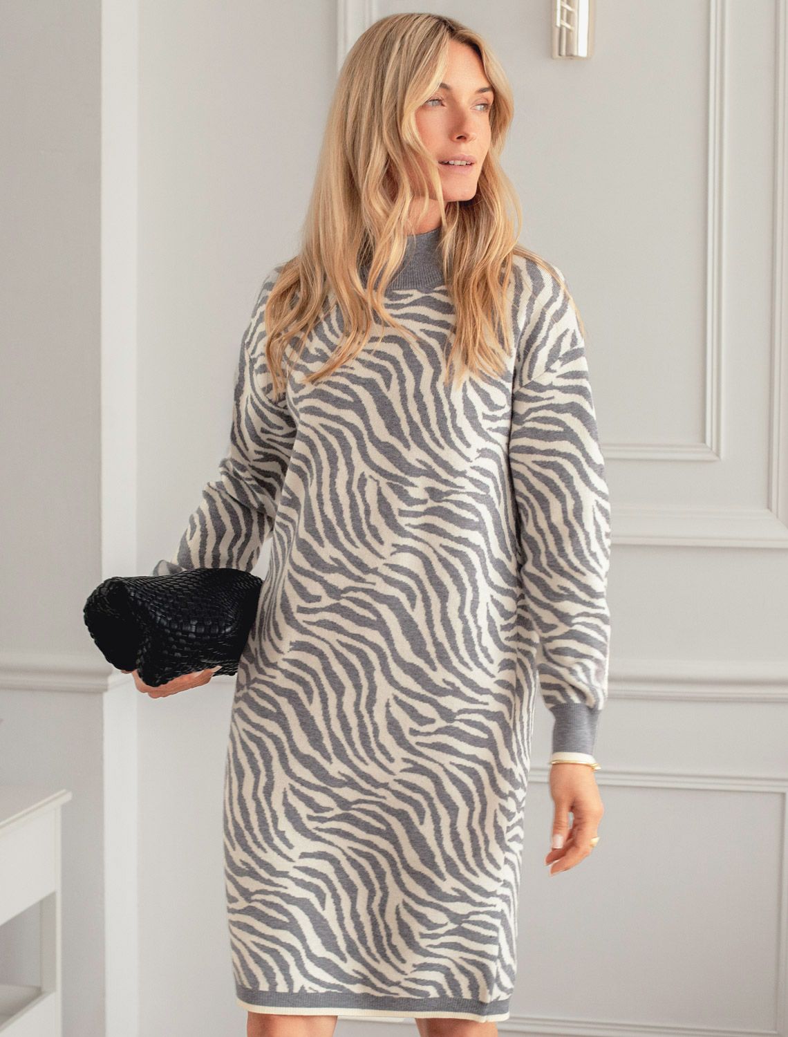 картинка Платье вязаное женское серый от магазина Одежда+