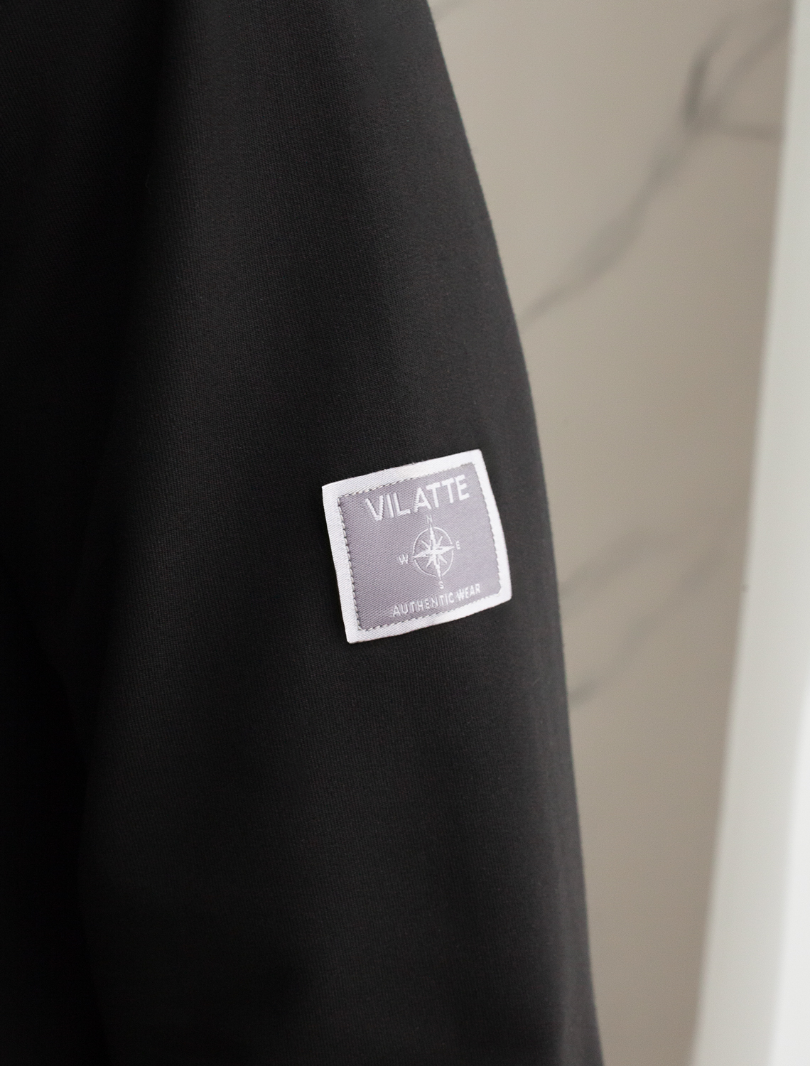 картинка Джемпер мужской черный от магазина Одежда+