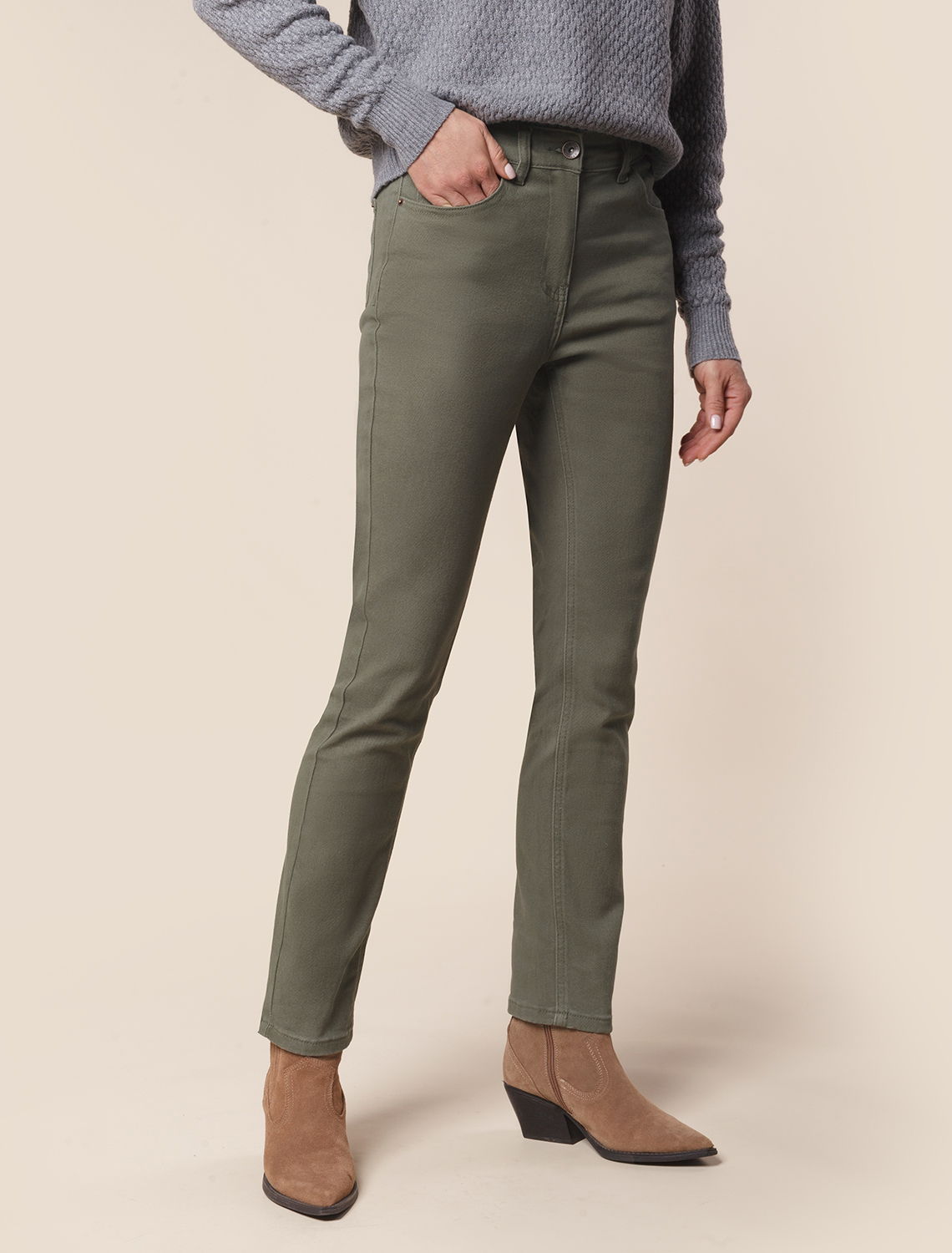 картинка Брюки женские темно-оливковый магазин Одежда+ являющийся официальным дистрибьютором в России 