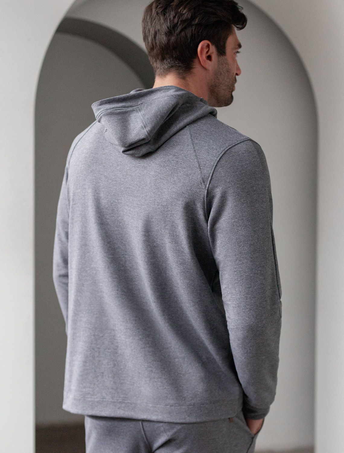 картинка Джемпер мужской серый меланж от магазина Одежда+