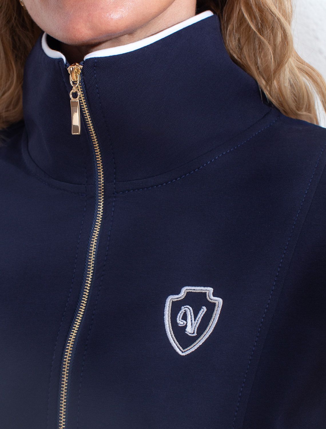 картинка Джемпер женский т.синий_vilatte магазин Одежда+ являющийся официальным дистрибьютором в России 