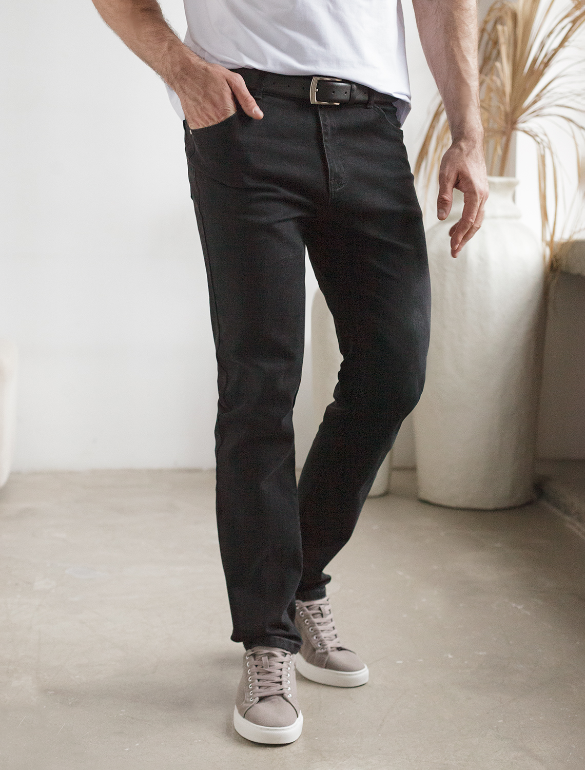 картинка Брюки мужские черный магазин Одежда+ являющийся официальным дистрибьютором в России 