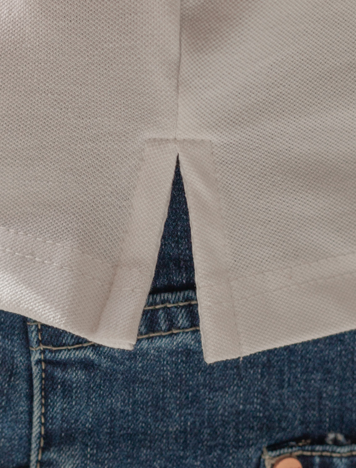 картинка Футболка мужская белый от магазина Одежда+