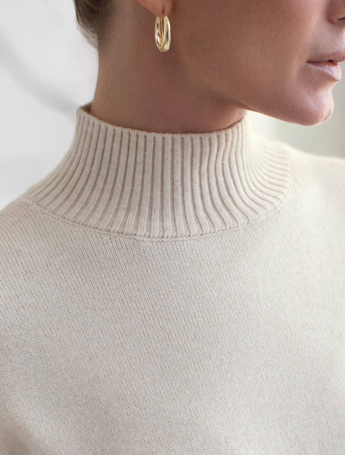 картинка Свитер женский овсяный меланж от магазина Одежда+