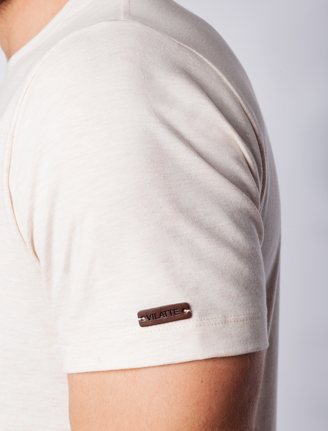 картинка Футболка мужская овсяный_explore от магазина Одежда+