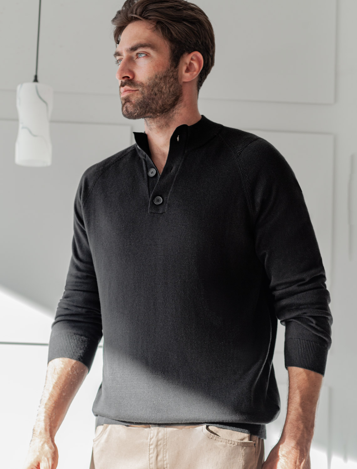 картинка Джемпер мужской черный от магазина Одежда+