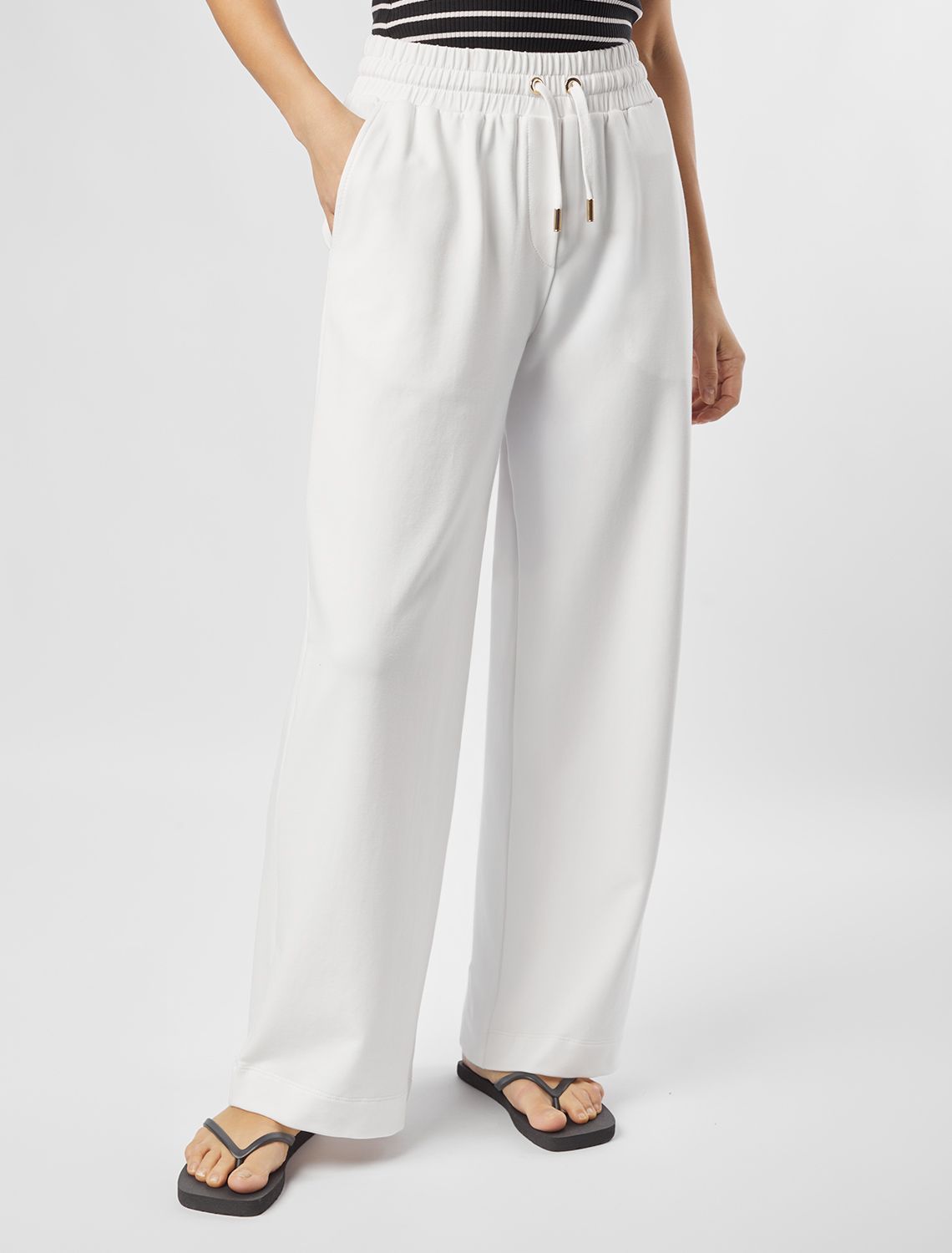 картинка Брюки женские молочный магазин Одежда+ являющийся официальным дистрибьютором в России 