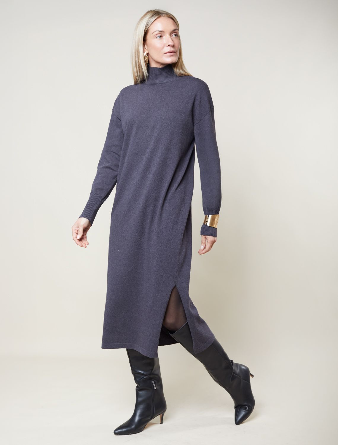 картинка Платье вязаное женское серый меланж от магазина Одежда+