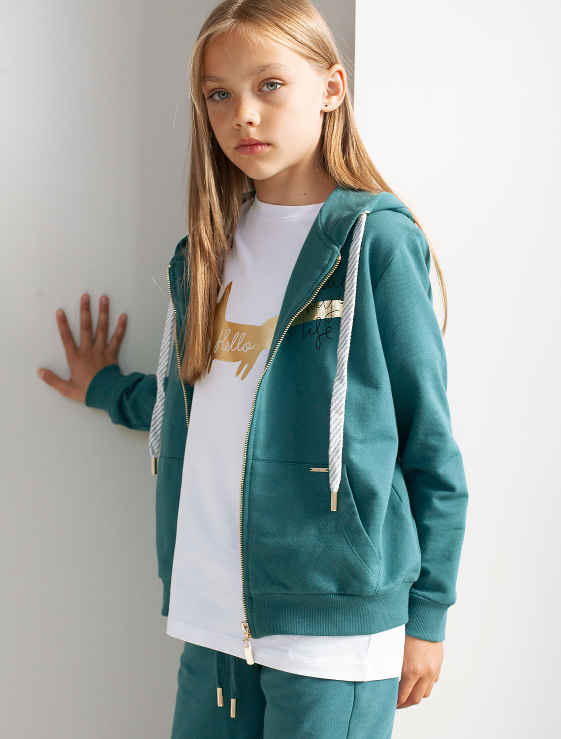 картинка Джемпер для девочки полынь магазин Одежда+ являющийся официальным дистрибьютором в России 