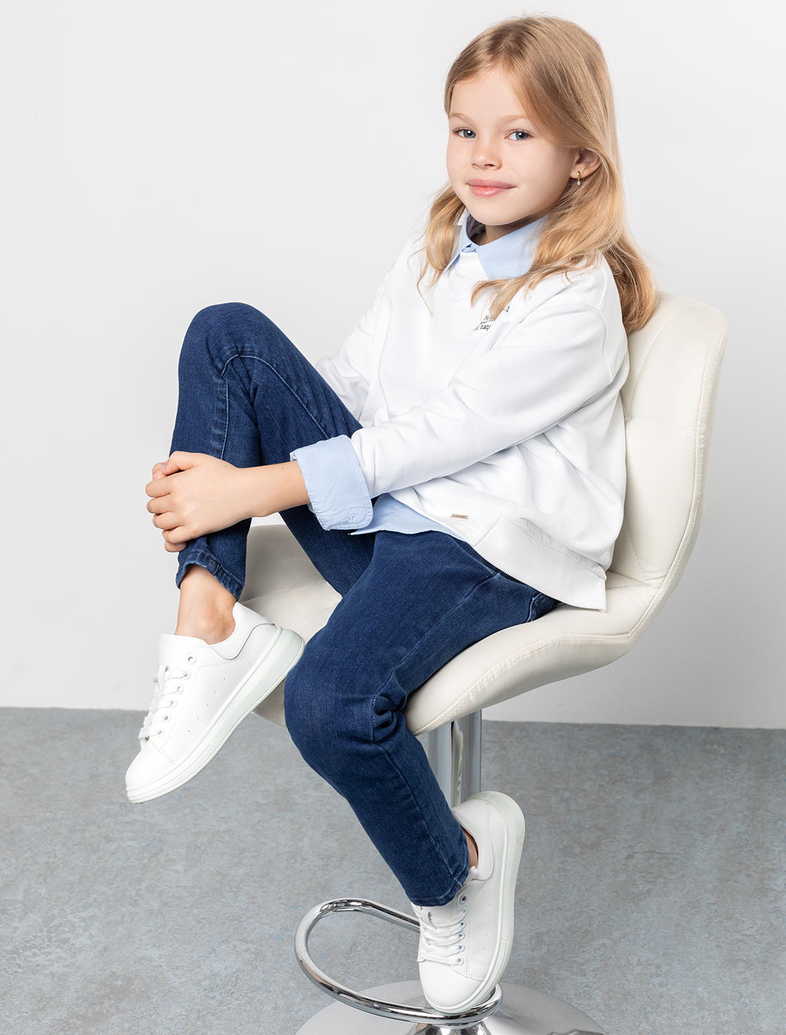 картинка Джинсы для девочки синий от магазина Одежда+