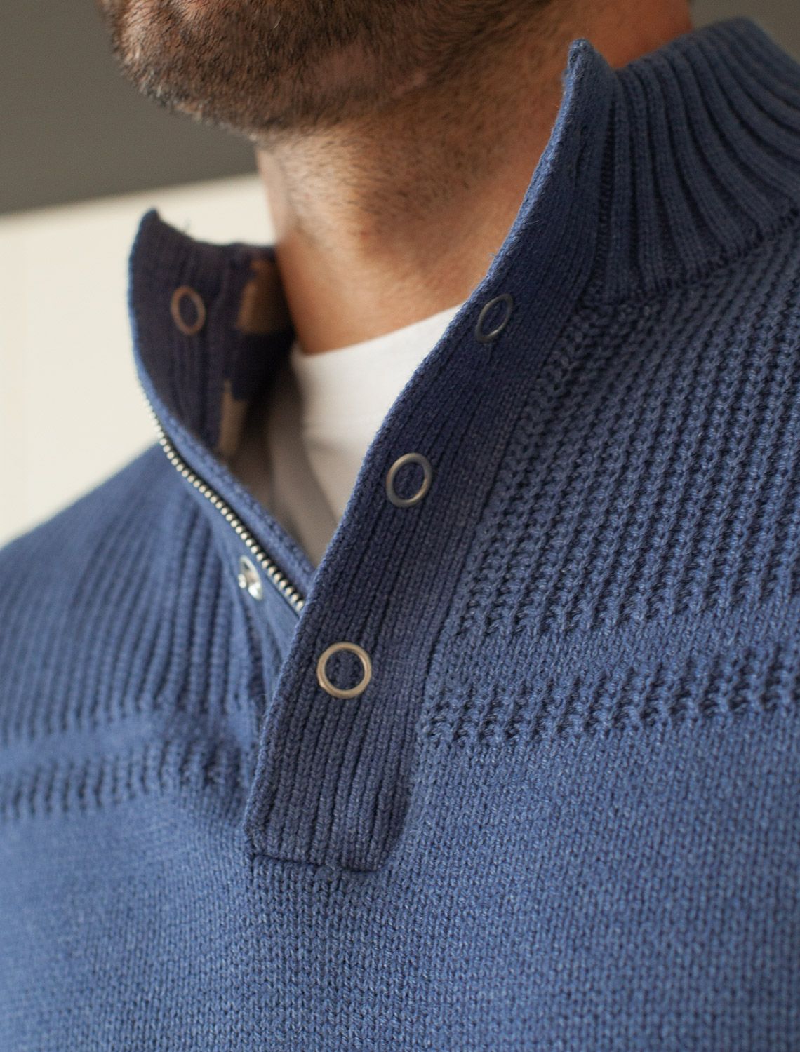 картинка Джемпер мужской светло-синий от магазина Одежда+