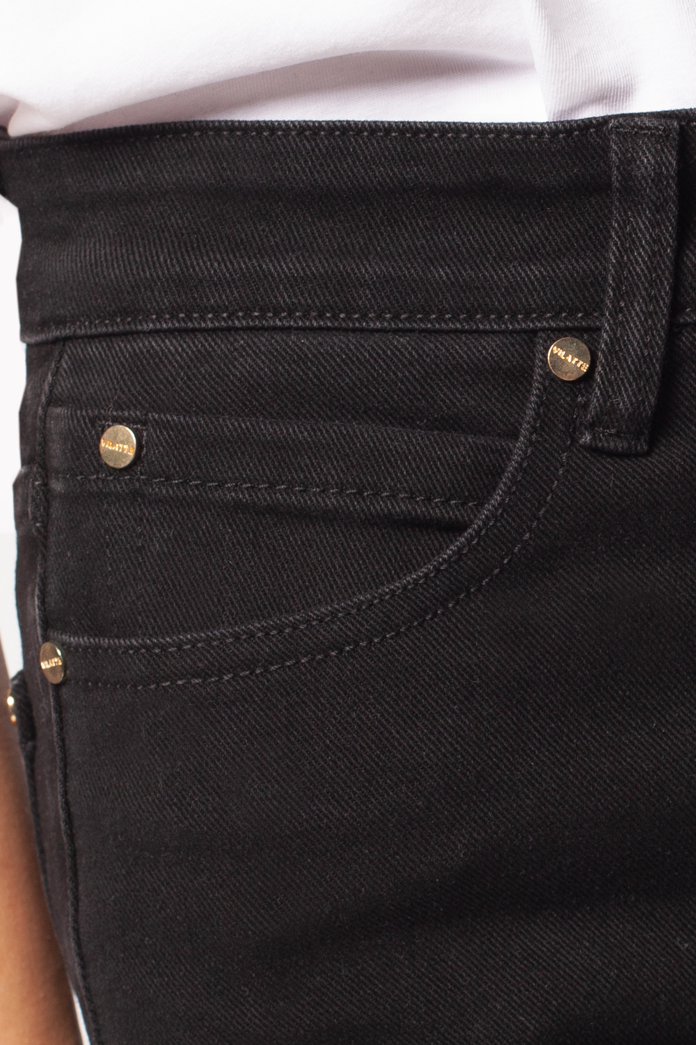 картинка Джинсы женские черный от магазина Одежда+