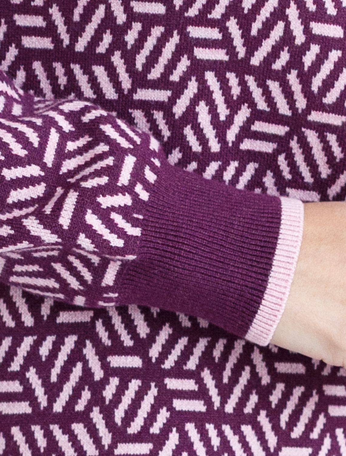 картинка Платье вязаное женское пурпурный магазин Одежда+ являющийся официальным дистрибьютором в России 