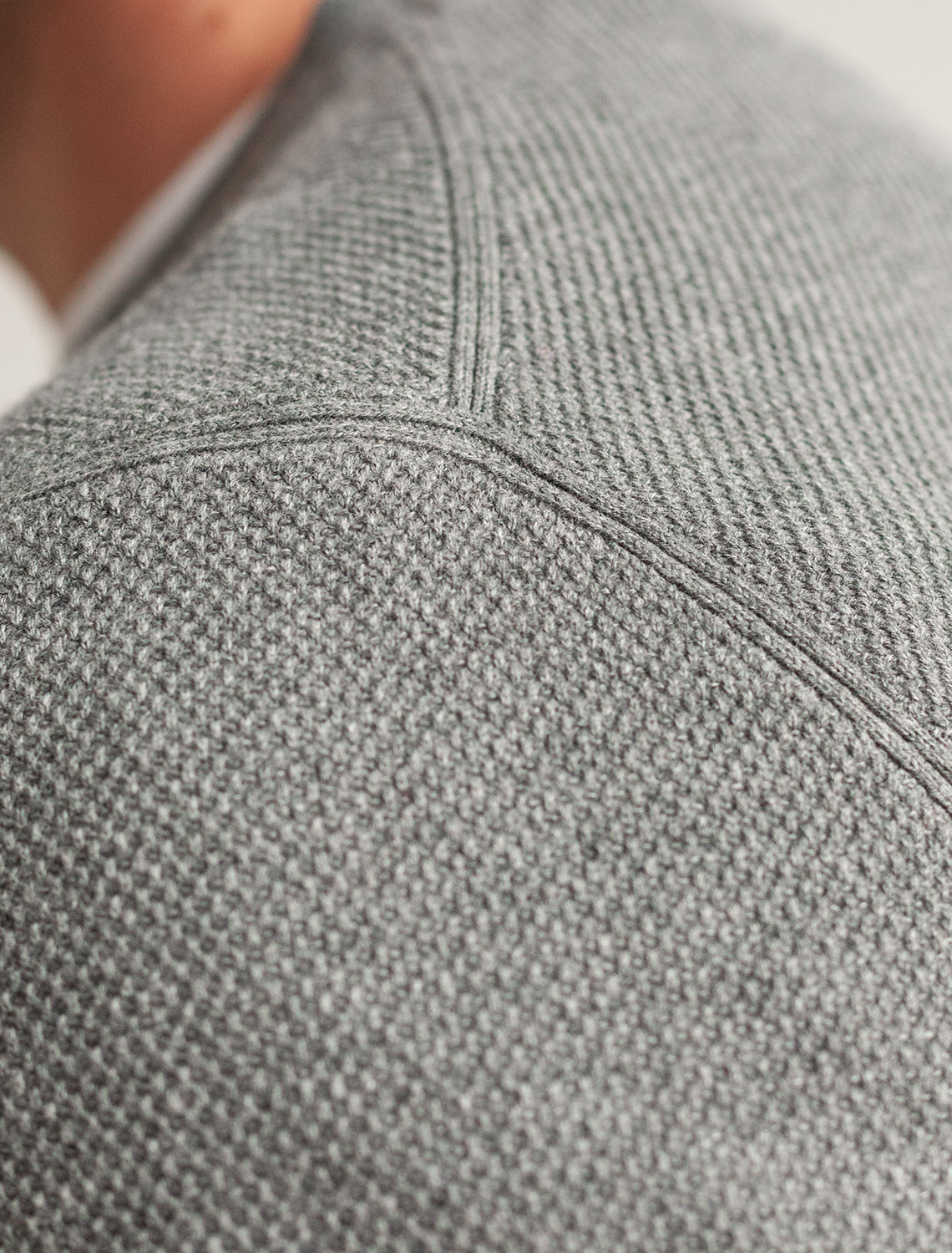 картинка Джемпер мужской серый меланж от магазина Одежда+