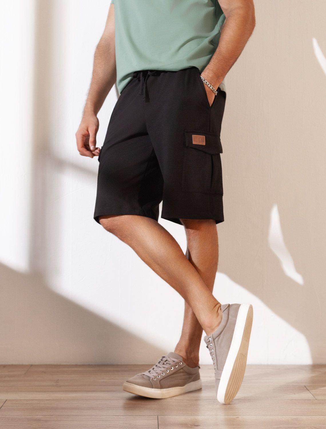 картинка Шорты мужские черный магазин Одежда+ являющийся официальным дистрибьютором в России 