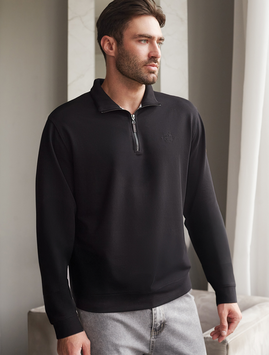 картинка Джемпер мужской черный от магазина Одежда+