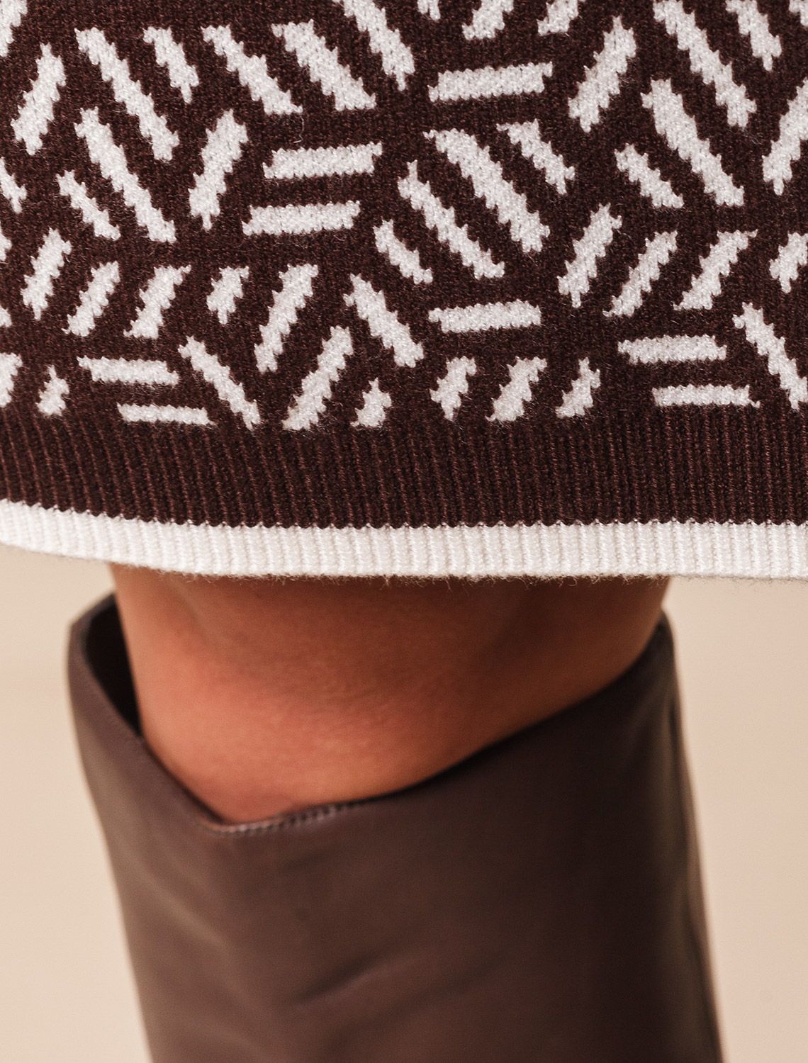 картинка Платье вязаное женское кофейный от магазина Одежда+