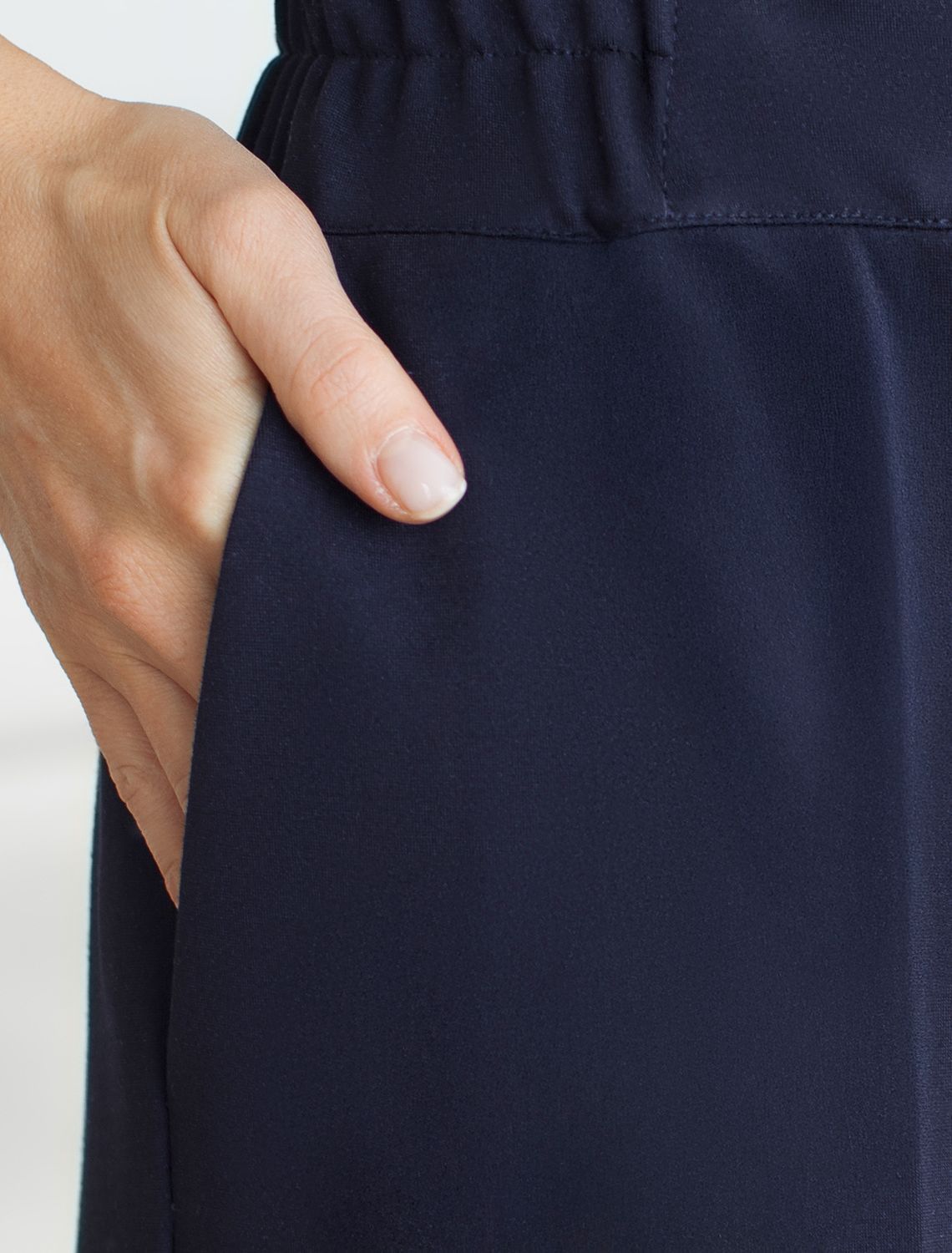 картинка Брюки женские темно-синий магазин Одежда+ являющийся официальным дистрибьютором в России 